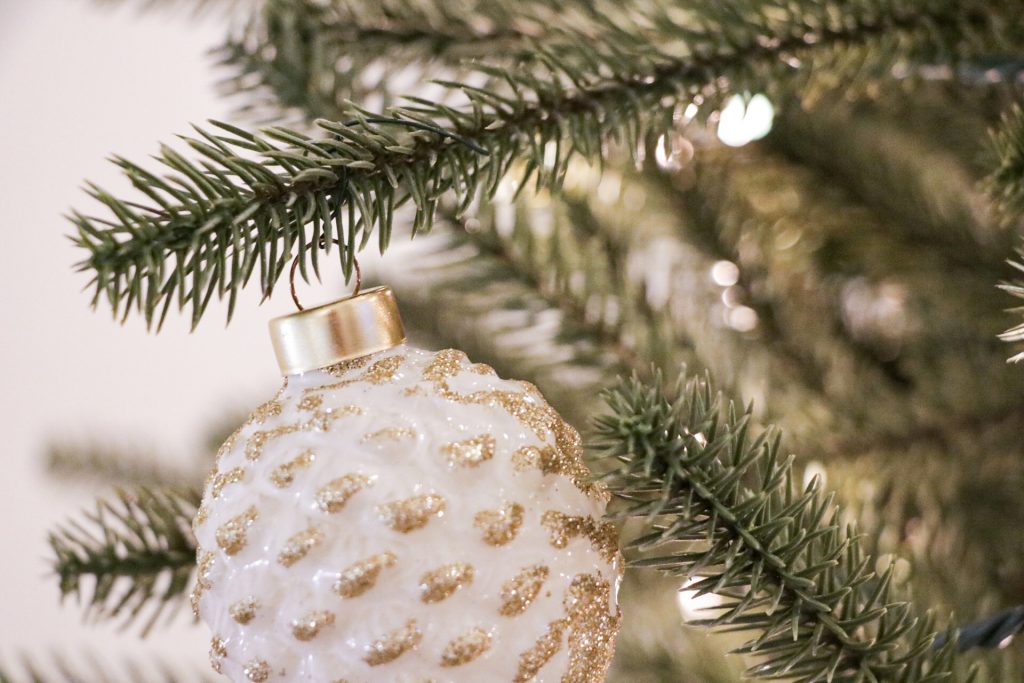 A Better Way to Hang Ornaments Sugar Design Co